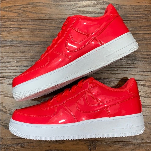 NIKE AIR FORCE 1 LV8 UV (GS) Siren Red/Siren Red-W - Picture 6 of 16